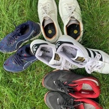 La consommation de baskets de Laurent 2 ans après avoir remplacé la voiture par la marche à pied...