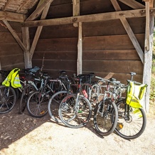 Le Parc à vélos bien rempli!