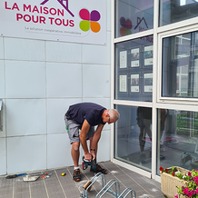 Pose d'arceaux vélo - agence de Lons le Saunier